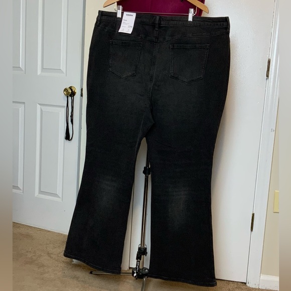 NWT Sonoma Women's Plus Sz 22W Flare Black Faded Denim  Jeans High Rise Stretch - Picture 2 of 7
